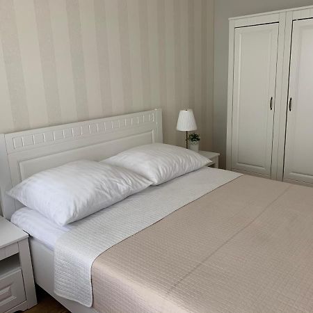 Apartament Blizej Morza Kolberg Exterior foto